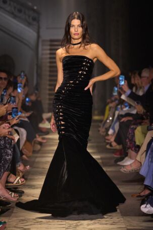 4/58 | Elie Saab | Fall 2025 Haute Couture | Courtesy of Elie Saab Elie Saab | Fall 2025 Haute Couture | Courtesy of Elie Saab