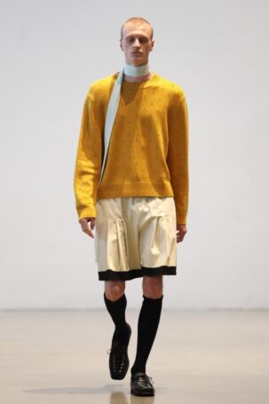 10/19 | Andrej Gronau Spring 2026 | Photo: Boris Marberg | Courtesy of Berlin Fashion Week Andrej Gronau Spring 2026 | Photo: Boris Marberg | Courtesy of Berlin Fashion Week