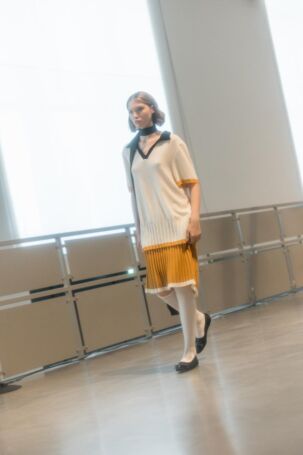 12/20 | Setting at Andrej Gronau Spring 2026 | Photo: Ines Bahr | Courtesy of Berlin Fashion Week Setting at Andrej Gronau Spring 2026 | Photo: Ines Bahr | Courtesy of Berlin Fashion Week