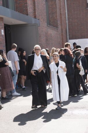 10/27 Christiane Arp (@christianearpvogue) and Sevil Uguz (@sevil_uguz) at Andrej Gronau Spring 2026, Berlin Fashion Week | Photo: Ines Bahr | Courtesy of Berlin Fashion Week Christiane Arp (@christianearpvogue) and Sevil Uguz (@sevil_uguz) at Andrej Gronau Spring 2026, Berlin Fashion Week | Photo: Ines Bahr | Courtesy of Berlin Fashion Week