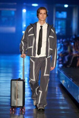 10/21 | Balletshofer Spring 2026 | Photo: James Cochrane | Courtesy of Berlin Fashion Week Balletshofer Spring 2026 | Photo: James Cochrane | Courtesy of Berlin Fashion Week