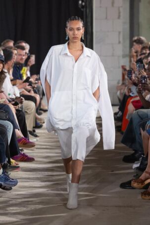 1/39 | BUZIGAHILL Spring 2026 | Photo: Andreas Hofrichter | Courtesy of Berlin Fashion Week BUZIGAHILL Spring 2026 | Photo: Andreas Hofrichter | Courtesy of Berlin Fashion Week