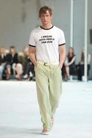 3/26 | COLRS Spring 2026 | Photo: Boris Marberg | Courtesy of Berlin Fashion Week COLRS Spring 2026 | Photo: Boris Marberg | Courtesy of Berlin Fashion Week