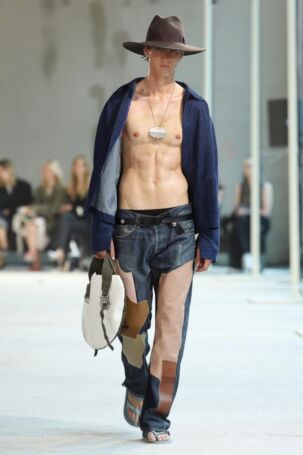 5/26 | COLRS Spring 2026 | Photo: Boris Marberg | Courtesy of Berlin Fashion Week COLRS Spring 2026 | Photo: Boris Marberg | Courtesy of Berlin Fashion Week