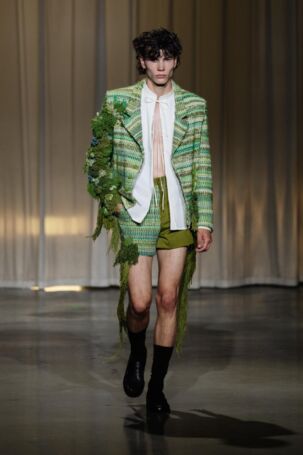1/31 | Danny Reinke Spring 2026 | Photo: Marcus Hartelt | Courtesy of Berlin Fashion Week Danny Reinke Spring 2026 | Photo: Marcus Hartelt | Courtesy of Berlin Fashion Week