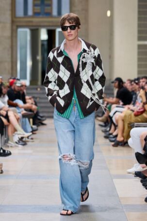 1/35 | David Koma Spring 2026 | Photo: Finnegan Koichi Godenschweger | Courtesy of Berlin Fashion Week David Koma Spring 2026 | Photo: Finnegan Koichi Godenschweger | Courtesy of Berlin Fashion Week