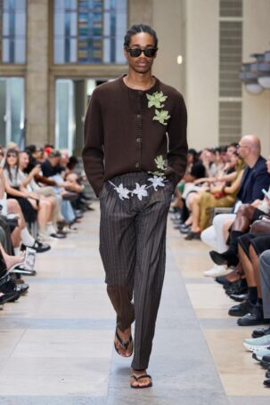 5/35 | David Koma Spring 2026 | Photo: Finnegan Koichi Godenschweger | Courtesy of Berlin Fashion Week David Koma Spring 2026 | Photo: Finnegan Koichi Godenschweger | Courtesy of Berlin Fashion Week