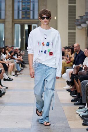6/35 | David Koma Spring 2026 | Photo: Finnegan Koichi Godenschweger | Courtesy of Berlin Fashion Week David Koma Spring 2026 | Photo: Finnegan Koichi Godenschweger | Courtesy of Berlin Fashion Week