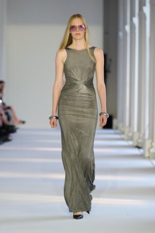 12/29 | Ioannes Spring 2026 | Photo: James Cochrane | Courtesy of Berlin Fashion Week Ioannes Spring 2026 | Photo: James Cochrane | Courtesy of Berlin Fashion Week