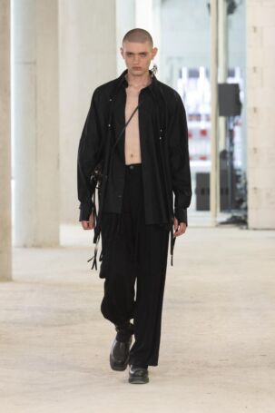 2/21 | Milk of Lime Spring 2026 | Photo: Andreas Hofrichter | Courtesy of Berlin Fashion Week Milk of Lime Spring 2026 | Photo: Andreas Hofrichter | Courtesy of Berlin Fashion Week