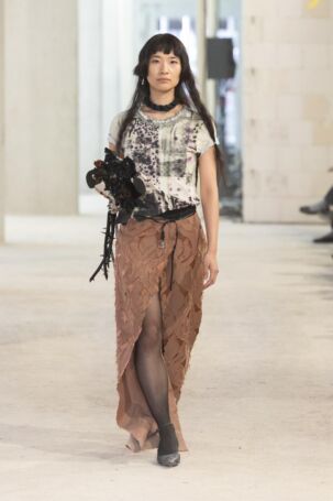 6/21 | Milk of Lime Spring 2026 | Photo: Andreas Hofrichter | Courtesy of Berlin Fashion Week Milk of Lime Spring 2026 | Photo: Andreas Hofrichter | Courtesy of Berlin Fashion Week