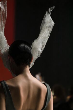 12/16 | Setting at Rebekka Ruetz Spring 2026 | Photo: Mariia Dred | Courtesy of Berlin Fashion Week Setting at Rebekka Ruetz Spring 2026 | Photo: Mariia Dred | Courtesy of Berlin Fashion Week