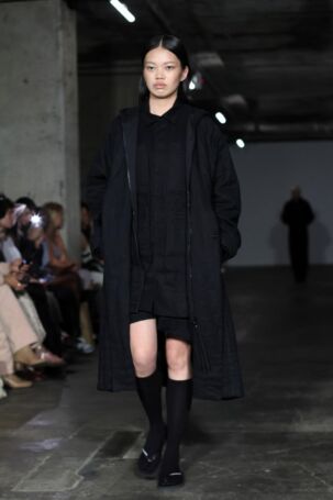 2/36 | VIKTORANISIMOV Spring 2026 | Photo: Boris Marberg | Courtesy of Berlin Fashion Week VIKTORANISIMOV Spring 2026 | Photo: Boris Marberg | Courtesy of Berlin Fashion Week
