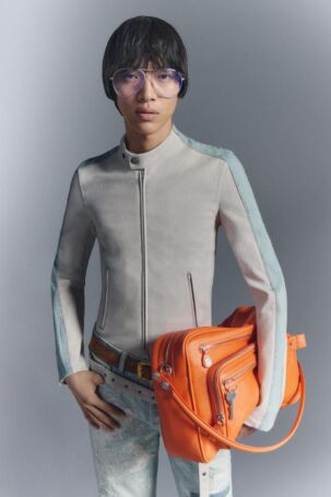 9/26 | Acne Studios | Spring 2026 Menswear | Courtesy of Acne Studios Acne Studios | Spring 2026 Menswear | Courtesy of Acne Studios