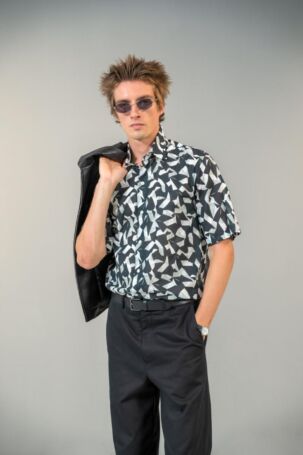 1/71 | agnès b. Spring 2026 Menswear | Photo: Jean Sisombat | Courtesy of agnès b. agnès b. Spring 2026 Menswear | Photo: Jean Sisombat | Courtesy of agnès b.