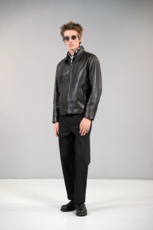 2/71 | agnès b. Spring 2026 Menswear | Photo: Jean Sisombat | Courtesy of agnès b. agnès b. Spring 2026 Menswear | Photo: Jean Sisombat | Courtesy of agnès b.