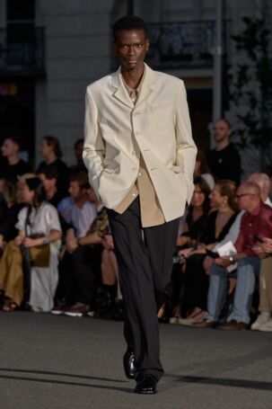 2/54 | AMI Paris | Spring 2026 Menswear | Courtesy of AMI Paris AMI Paris | Spring 2026 Menswear | Courtesy of AMI Paris