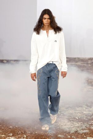 4/38 | Bluemarble Spring 2026 Menswear | Photo: NOWFASHION.com Bluemarble Spring 2026 Menswear | Photo: NOWFASHION.com