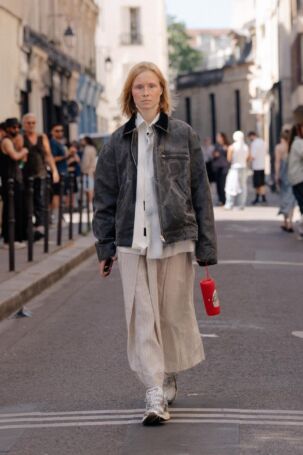 4/17 | Camiel Forgens Spring 2026 | Photo: Yanni Caloghiris | Courtesy of Camiel Forgens Camiel Forgens Spring 2026 | Photo: Yanni Caloghiris | Courtesy of Camiel Forgens