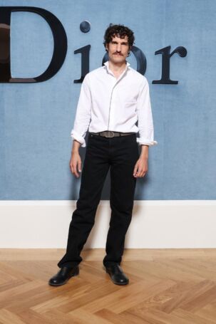9/56 Louis Garrel at Dior Homme Spring 2026 Menswear | Photo: Courtesy of Dior Louis Garrel at Dior Homme Spring 2026 Menswear Photo Call | Photo: Courtesy of Dior
