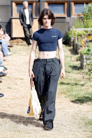 10/41 | Doublet Spring 2026 Menswear | Photo: NOWFASHION.com Doublet Spring 2026 Menswear | Photo: NOWFASHION.com