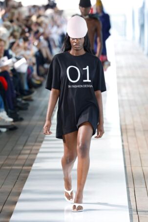 1/258 | Institut Français de la Mode Bachelor of Arts Menswear Spring 2026 Menswear | Photo: NOWFASHION.com Institut Français de la Mode Bachelor of Arts Menswear Spring 2026 Menswear | Photo: NOWFASHION.com