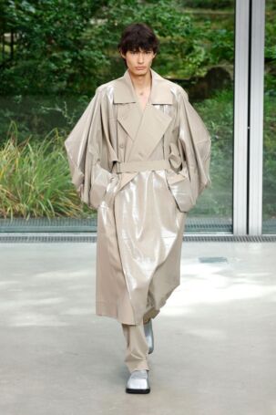 9/44 | IM MEN Spring 2026 Menswear | Photo: NOWFASHION.com IM MEN Spring 2026 Menswear | Photo: NOWFASHION.com