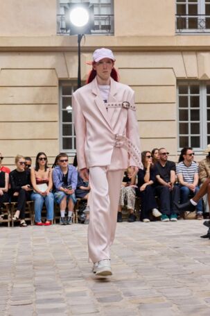 7/38 | Jeanne Friot | Spring 2026 Menswear | Courtesy of Jeanne Friot Jeanne Friot | Spring 2026 Menswear | Courtesy of Jeanne Friot