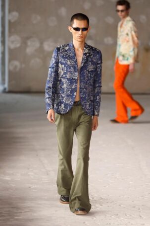 6/51 | Junya Watanabe Spring 2026 Menswear | Photo: NOWFASHION.com Junya Watanabe Spring 2026 Menswear | Photo: NOWFASHION.com