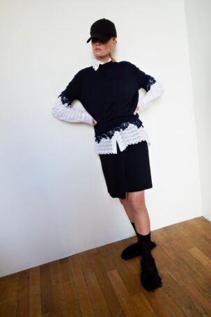 6/40 | Meta Campania Collective Spring 2026 Menswear | Photo: Stanislas Motz-Neidhardt | Courtesy of Meta Campania Collective Meta Campania Collective Spring 2026 Menswear | Photo: Stanislas Motz-Neidhardt | Courtesy of Meta Campania Collective