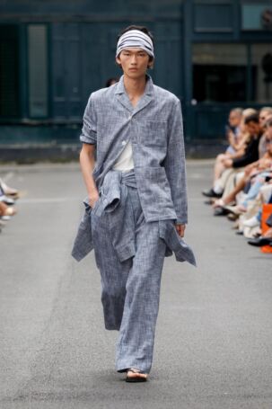 1/35 | Officine Générale | Spring 2026 Menswear | Courtesy of Officine Générale Officine Générale | Spring 2026 Menswear | Courtesy of Officine Générale