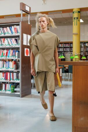 10/27 | Sean Suen | Spring 2026 Menswear | Courtesy of Sean Suen Sean Suen | Spring 2026 Menswear | Courtesy of Sean Suen