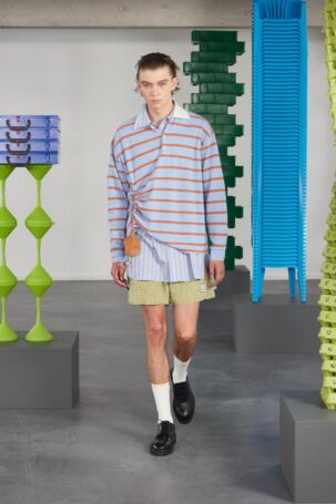 8/22 | Solid Homme Spring 2026 Menswear | Photo: Luca Tombolini | Courtesy of Solid Homme Solid Homme Spring 2026 Menswear | Photo: Luca Tombolini | Courtesy of Solid Homme
