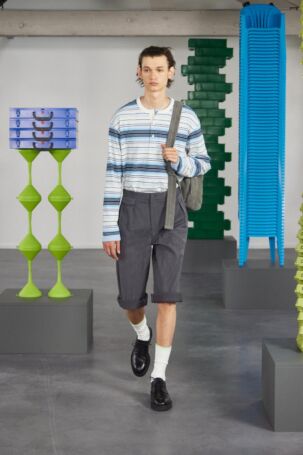 10/22 | Solid Homme Spring 2026 Menswear | Photo: Luca Tombolini | Courtesy of Solid Homme Solid Homme Spring 2026 Menswear | Photo: Luca Tombolini | Courtesy of Solid Homme