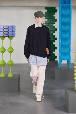 12/22 | Solid Homme Spring 2026 Menswear | Photo: Luca Tombolini | Courtesy of Solid Homme Solid Homme Spring 2026 Menswear | Photo: Luca Tombolini | Courtesy of Solid Homme