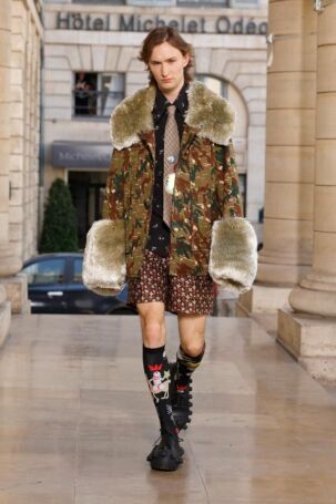 6/40 | Walter Van Beirendonck Spring 2026 Menswear | Photo: NOWFASHION.com Walter Van Beirendonck Spring 2026 Menswear | Photo: NOWFASHION.com