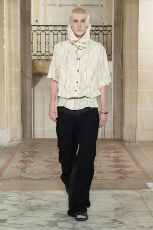 7/34 | ZIGGY CHEN Spring 2026 Menswear | Photo: Alessandro Tinelli | Courtesy of ZIGGY CHEN ZIGGY CHEN Spring 2026 Menswear | Photo: Alessandro Tinelli | Courtesy of ZIGGY CHEN