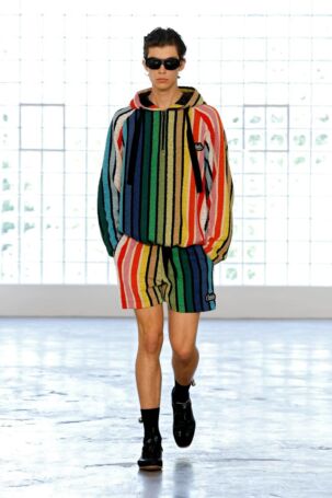1/42 | David Catalán Spring 2026 Menswear | Photo: NOWFASHION.com David Catalán Spring 2026 Menswear | Photo: NOWFASHION.com