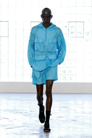 3/42 | David Catalán Spring 2026 Menswear | Photo: NOWFASHION.com David Catalán Spring 2026 Menswear | Photo: NOWFASHION.com