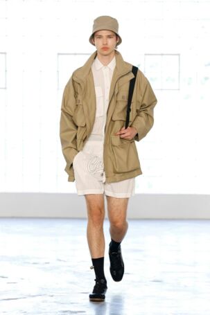 5/42 | David Catalán Spring 2026 Menswear | Photo: NOWFASHION.com David Catalán Spring 2026 Menswear | Photo: NOWFASHION.com