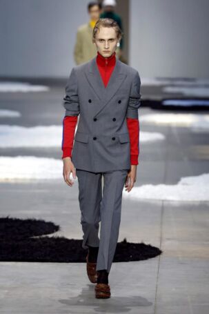 3/57 | Prada Spring 2026 Menswear | Photo: NOWFASHION.com Prada Spring 2026 Menswear | Photo: NOWFASHION.com