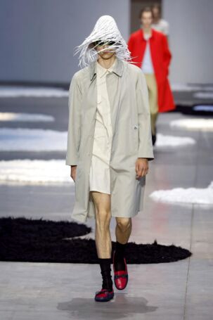 10/57 | Prada Spring 2026 Menswear | Photo: NOWFASHION.com Prada Spring 2026 Menswear | Photo: NOWFASHION.com