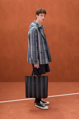 12/18 | Tod's | Spring 2026 Menswear | Courtesy of Tod's Tod's | Spring 2026 Menswear | Courtesy of Tod's