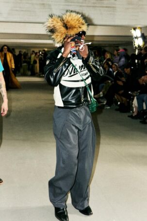 4/20 | Street Style at Deadwood Resort 2026 | Photo: Jakob Möller | Courtesy of Stockholm Fashion Week Street Style at Deadwood Resort 2026 | Photo: Jakob Möller | Courtesy of Stockholm Fashion Week