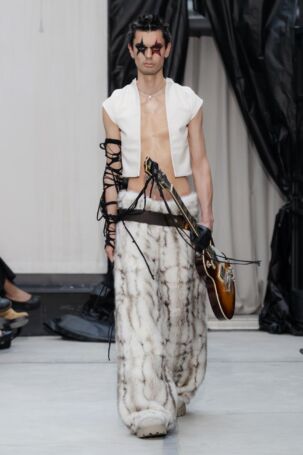 5/12 | Fayette Norling Fall 2025 | Photo: Mathias Nordgren | Courtesy of Stockholm Fashion Week Fayette Norling Fall 2025 | Photo: Mathias Nordgren | Courtesy of Stockholm Fashion Week