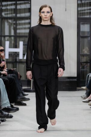 8/15 | Hän Finland Fall 2025 | Photo: Mathias Nordgren | Courtesy of Stockholm Fashion Week Hän Finland Fall 2025 | Photo: Mathias Nordgren | Courtesy of Stockholm Fashion Week