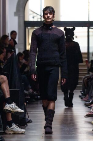 2/17 | Imaskopi Fall 2025 | Photo: Mathias Nordgren | Courtesy of Stockholm Fashion Week Imaskopi Fall 2025 | Photo: Mathias Nordgren | Courtesy of Stockholm Fashion Week
