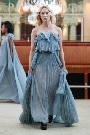 4/22 | Jennifer Blom Spring 2026 | Photo: Mathias Nordgren | Courtesy of Stockholm Fashion Week Jennifer Blom Spring 2026 | Photo: Mathias Nordgren | Courtesy of Stockholm Fashion Week