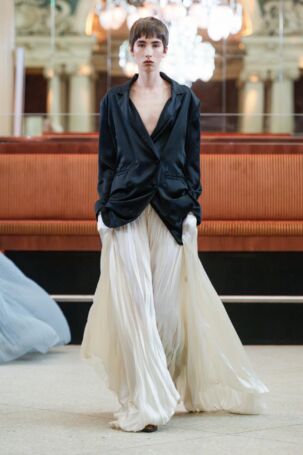 5/22 | Jennifer Blom Spring 2026 | Photo: Mathias Nordgren | Courtesy of Stockholm Fashion Week Jennifer Blom Spring 2026 | Photo: Mathias Nordgren | Courtesy of Stockholm Fashion Week