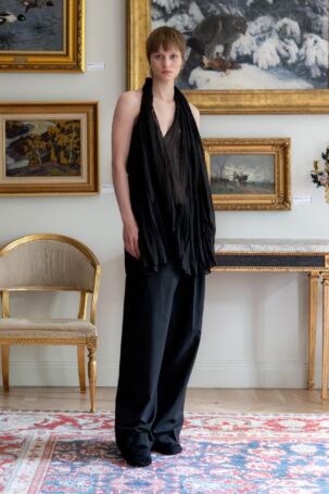 1/10 | Leoni Spring 2026 | Courtesy of Stockholm Fashion Week Leoni Spring 2026 | Courtesy of Stockholm Fashion Week